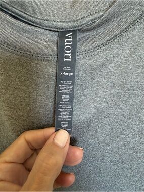 Vuori + Barry’s collab Heather Gray Crewneck Performance Wear